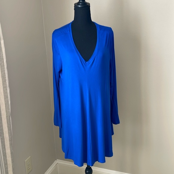 Dress by Logo by Lori Goldstein - Picture 1 of 4